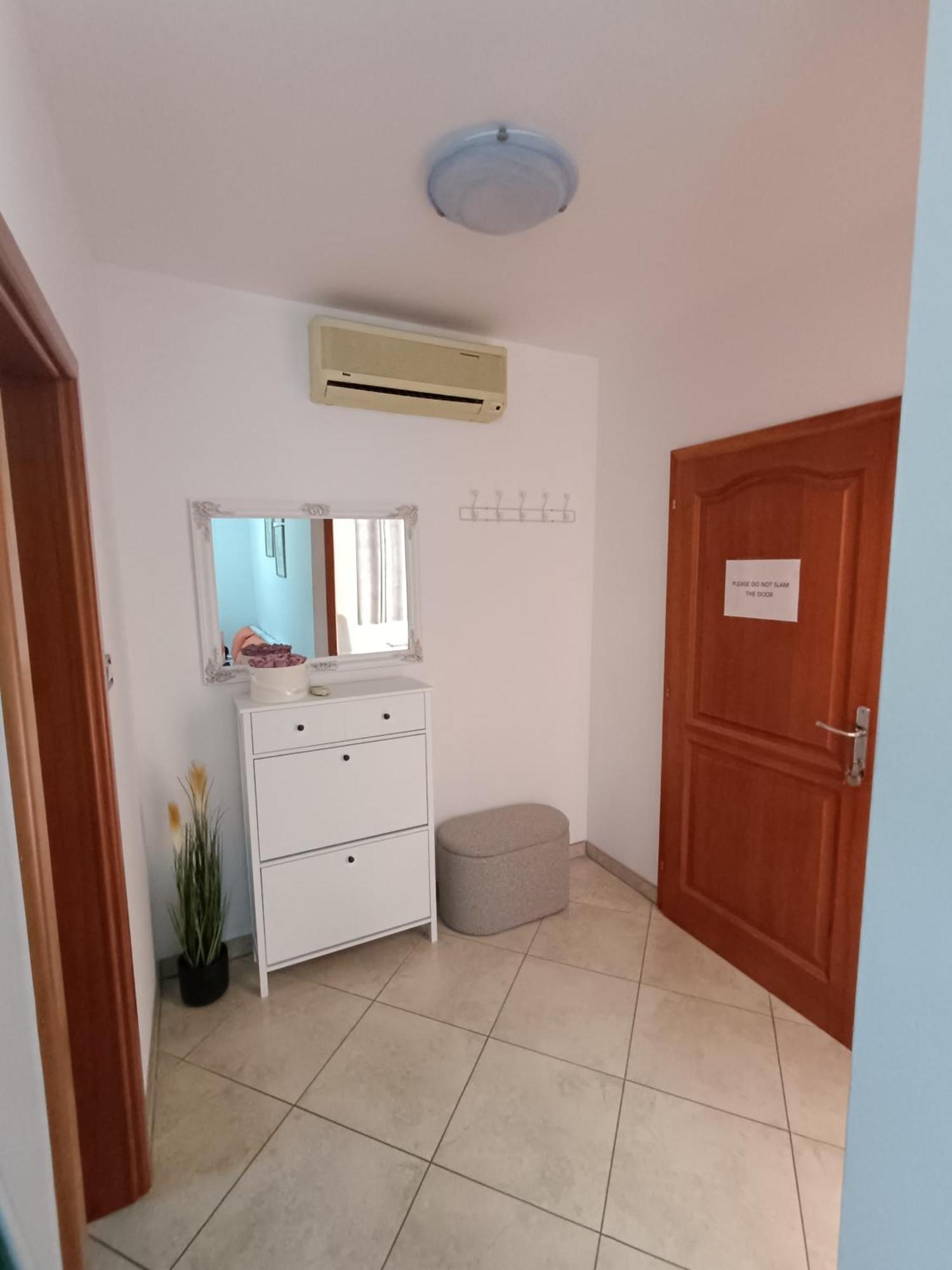 באסקה Apartments Kraljic I מראה חיצוני תמונה